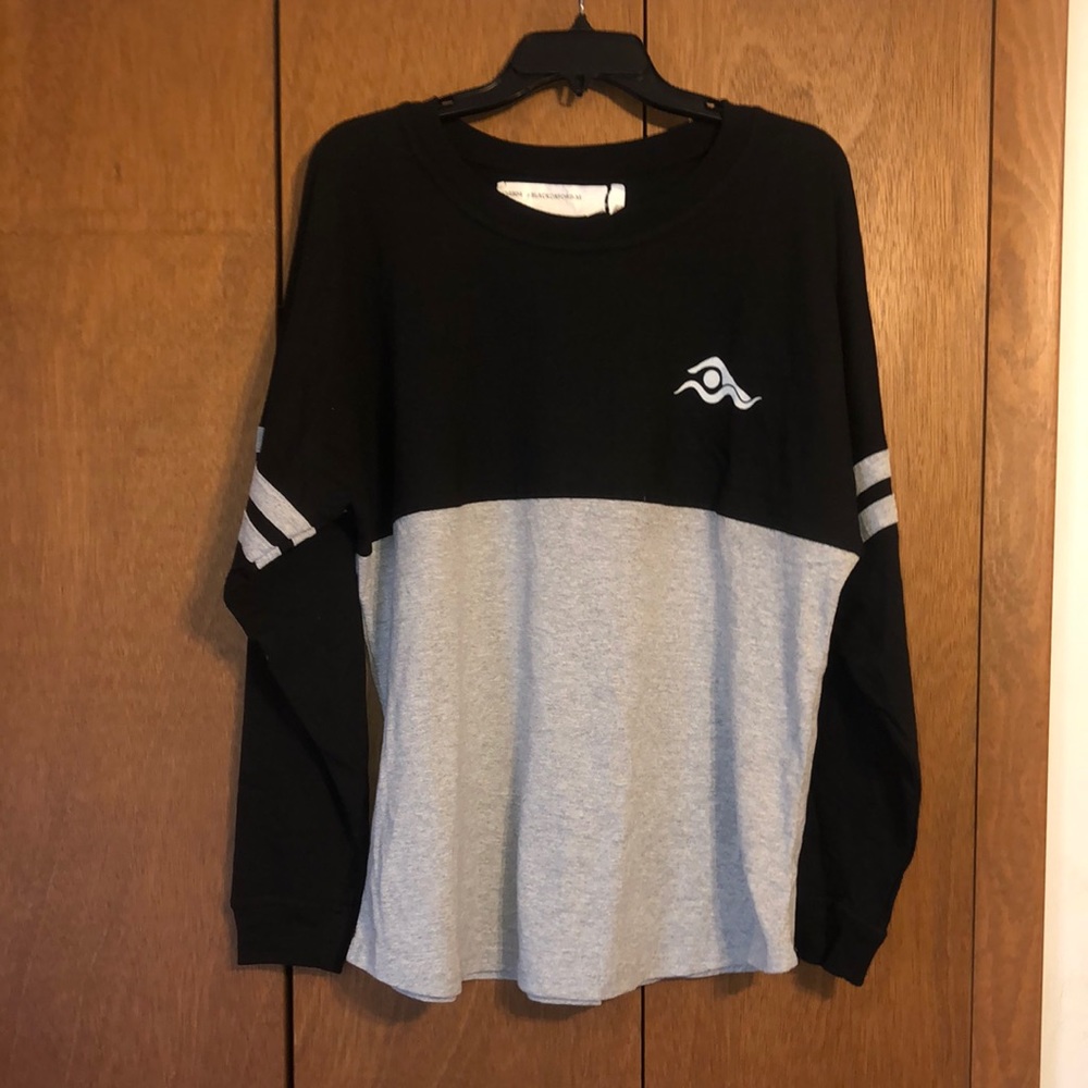 Long sleeve top